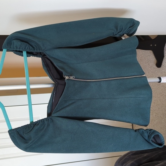 Atoir Top - Picture 8 of 9